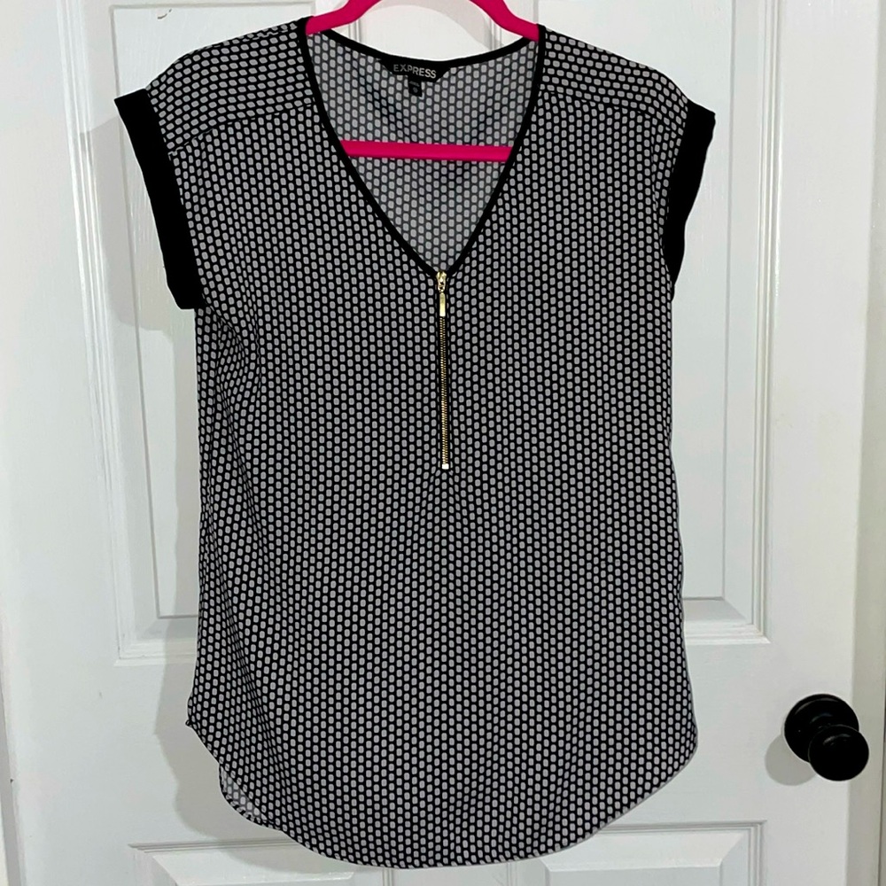 Short sleeve black dot blouse